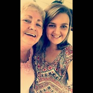 Meet your Posher, Carolyn